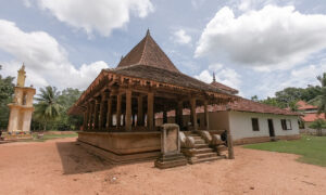 Visiter Panduwasnuwara au Sri Lanka