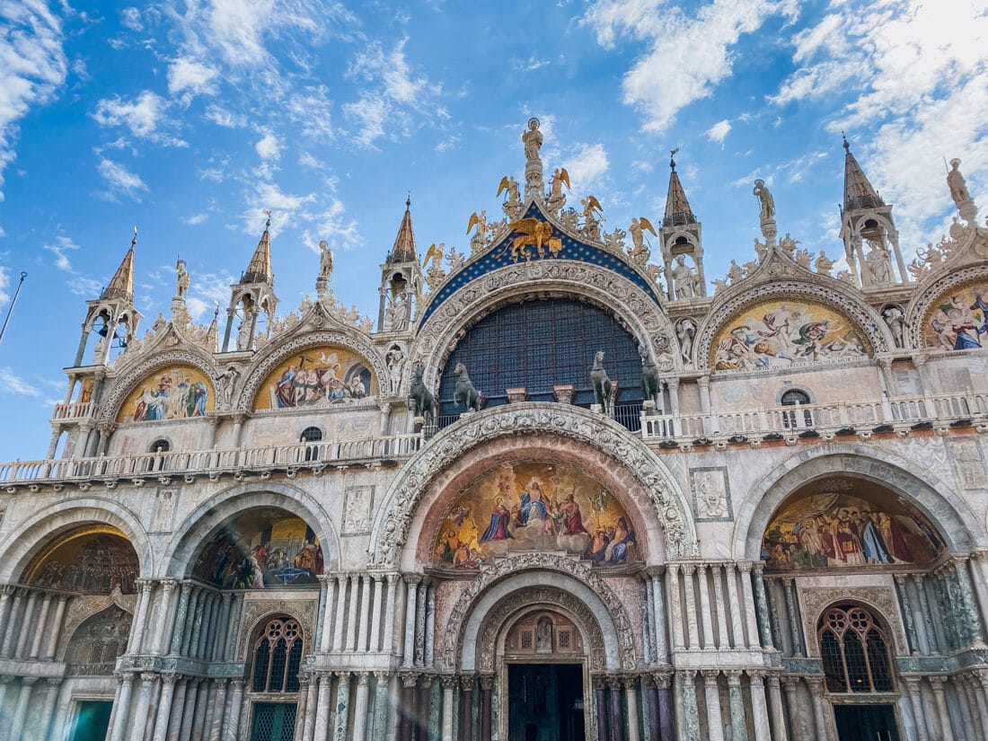 Venise palais des doges facade